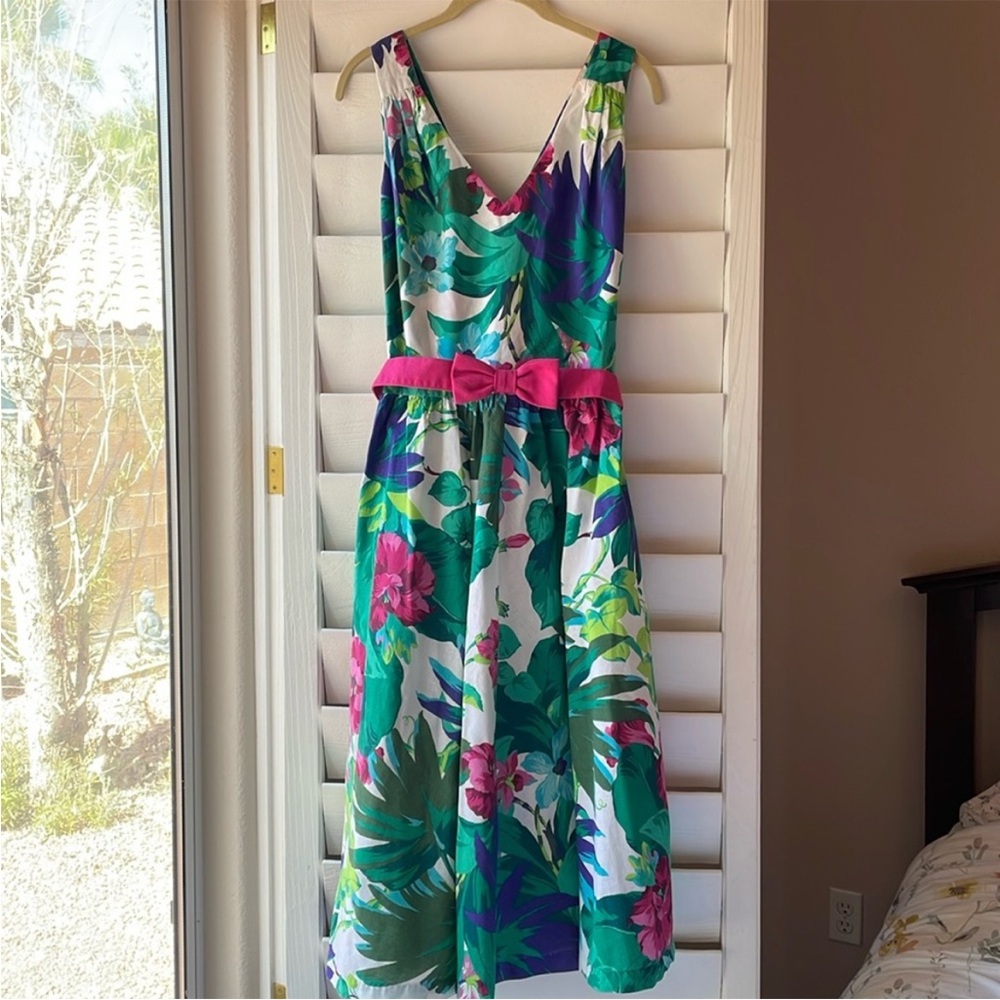 True Vintage Lanz Floral Leaves Bow 70s 80s Hawaiian Novelty Open Back Dress